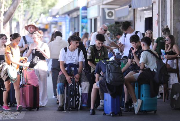 Mladi dolaze u Split na prvi dan ULTRA Europe festivala