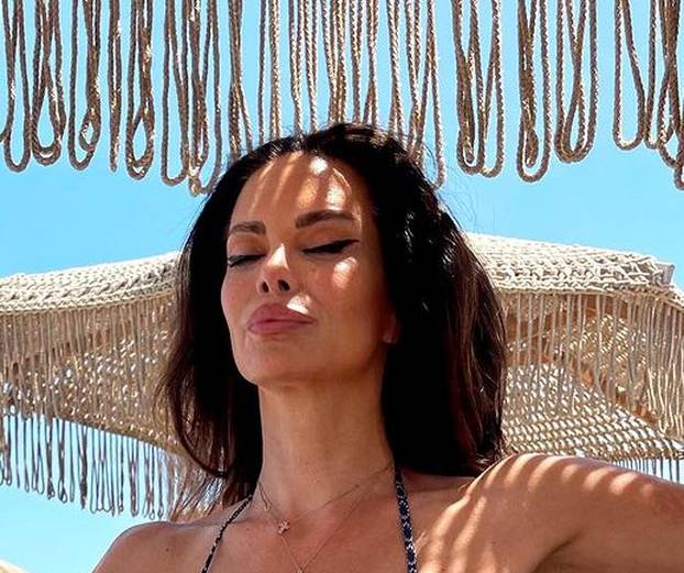 FOTO Vruća ljeta Nikoline Pišek: Bikiniji, more, bazeni i uživanje