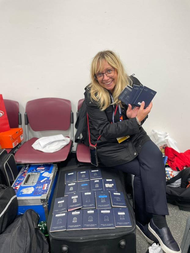 FOTO Ovo je žena kojoj 'vatreni' povjeravaju sve svoje tajne