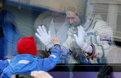 Astronaut pogriješio broj: 'Halo, je li ovo planet Zemlja?'