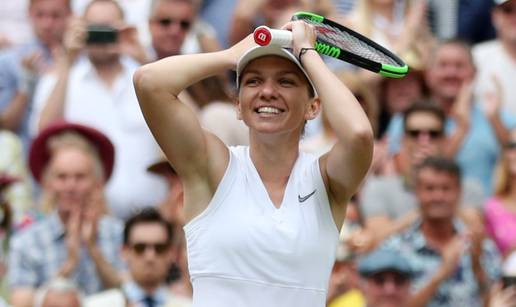 Halep pomela Serenu! Uzela je prvi Wimbledon za 55 minuta