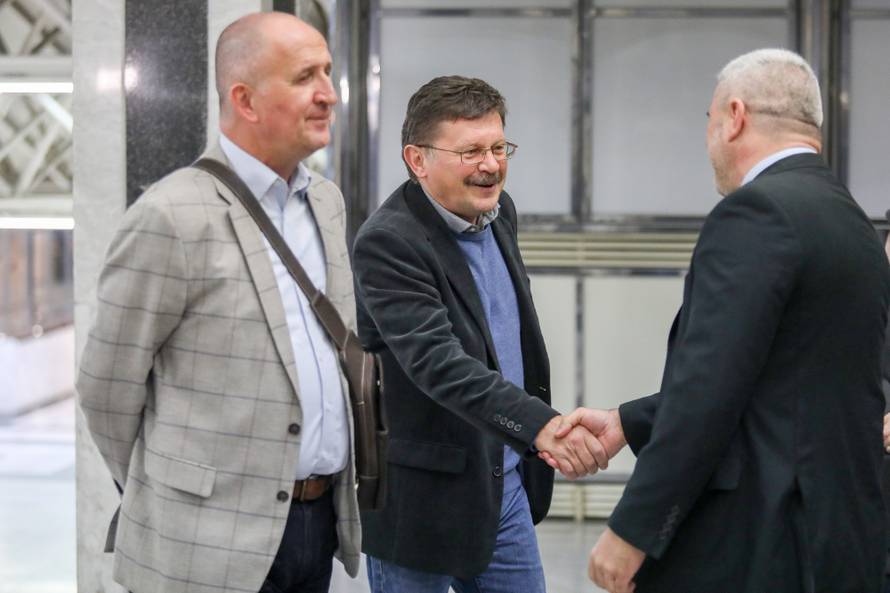 'Vlada nam je dala još manju ponudu, ovo je pljuska svima!'