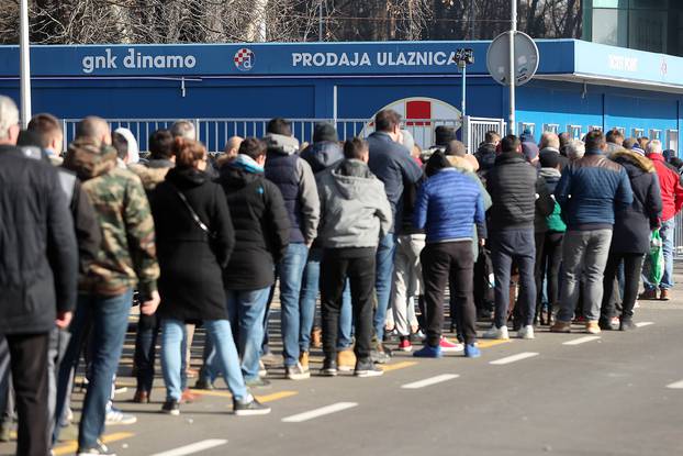 Zagreb: Od ranog jutra guÅ¾ve za kupnju karata za Dinamovu uzvratnu utakmicu u Europi