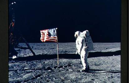 Apollo 11 prije 38 godina spustio se na Mjesec