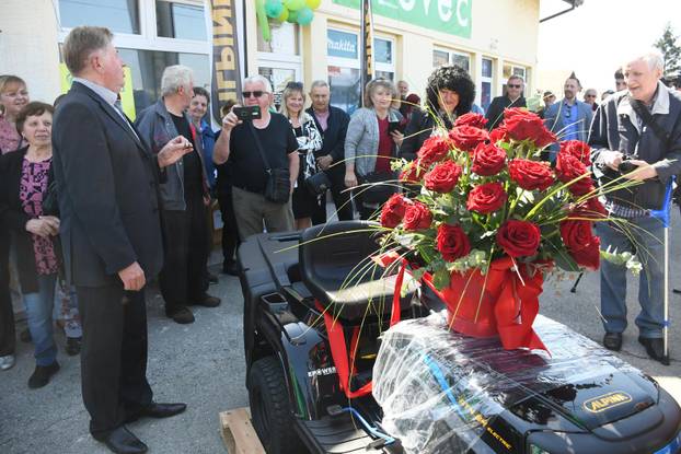 Vrbovec: Višnja i Zdravko Pevec ponovno otvorili svoju trgovinu i vraćaju se na tržište