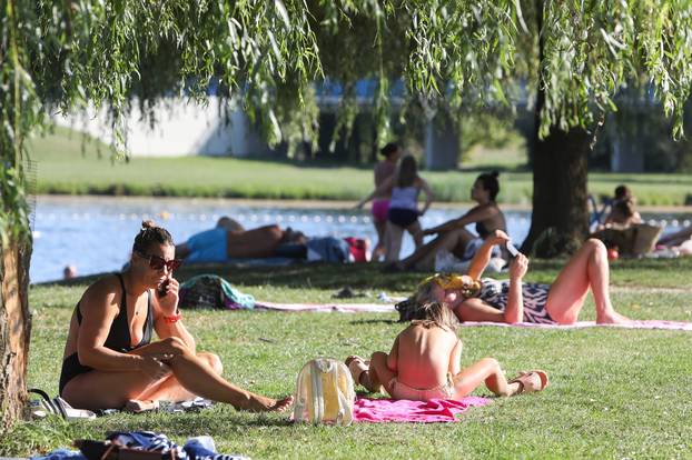 Karlovac: Osvjezenje na rijeci Korani