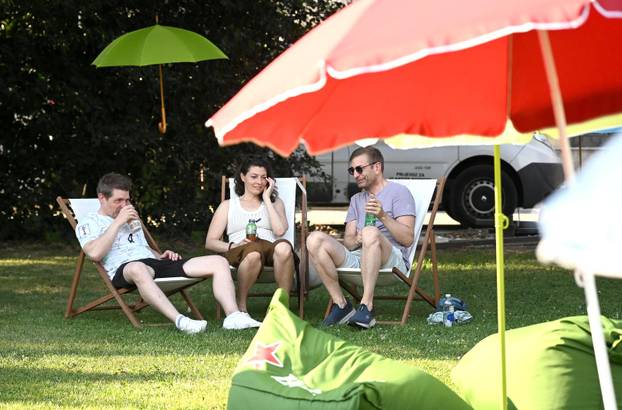Zagreb: Fuliranje Summer Oasis