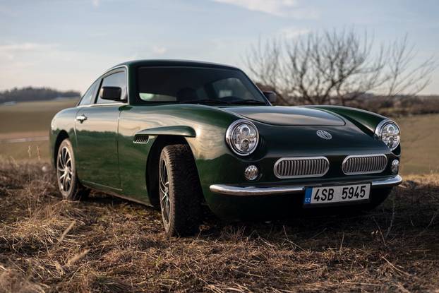 FOTOGALERIJA Retro je opet 'in': Ovo je 25 električnih auta koji vraćaju stare legende...