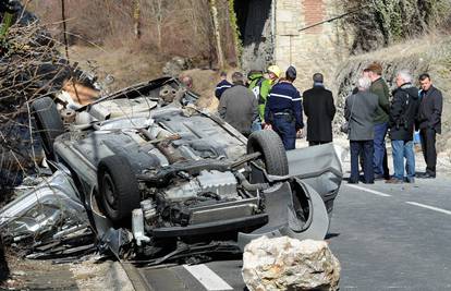 Kamena gromada od 200 tona ubila vozača i smrskala kuće