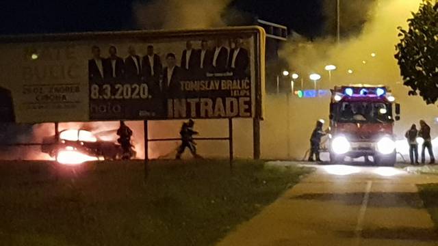 Zapalio se auto na Jankomiru: 'Cijela ulica je bila zadimljena'
