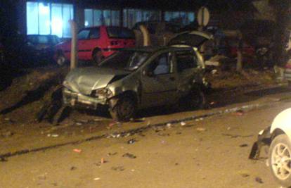 Dugo Selo: Pijan uništio četiri parkirana automobila