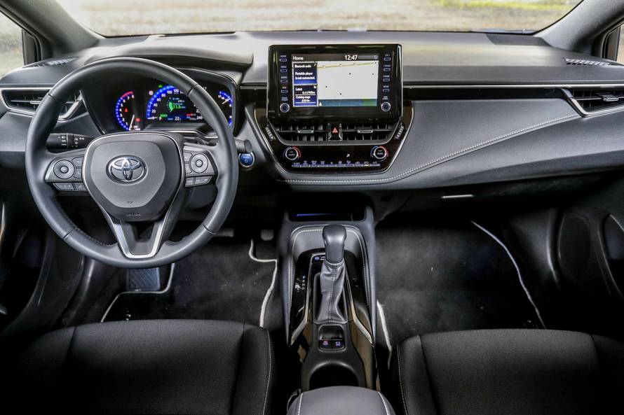 Corolla na testu: Nevjerojatno štedljiv i vrlo brz automobil