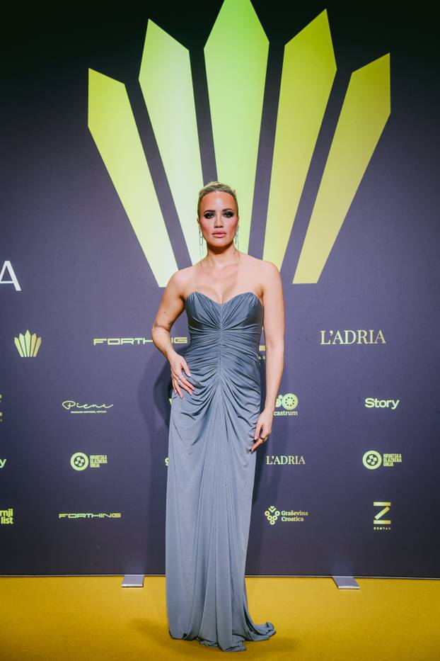 FOTO Intenzivan trening: Ovako Meri Goldašić ostaje u formi!