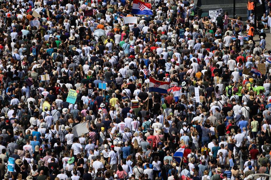 Tisuće prosvjednika preplavile središte Zagreba zbog otpada u Lici