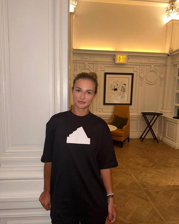 FOTO Teniska zvijezda uhodi poznatu Ruskinju! 'Stalno se javlja i zove me na spoj...'