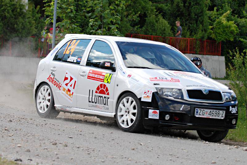 LLumar rally team