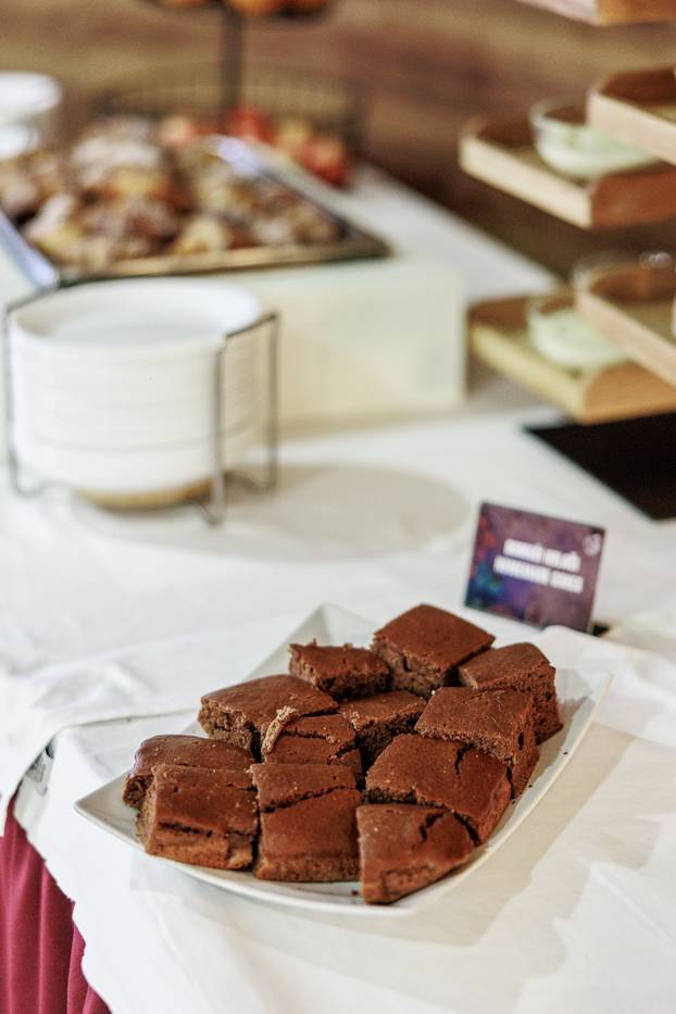 FOTO Zavirite u prvi brod-hotel u Hrvatskoj: Noćenje na ovom brodu u Rijeci ima posebnu čar