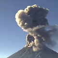 Pogledajte kako se ‘probudio’ vulkan u Meksiku: Izbacuje dim i pepeo dva kilometara u zrak