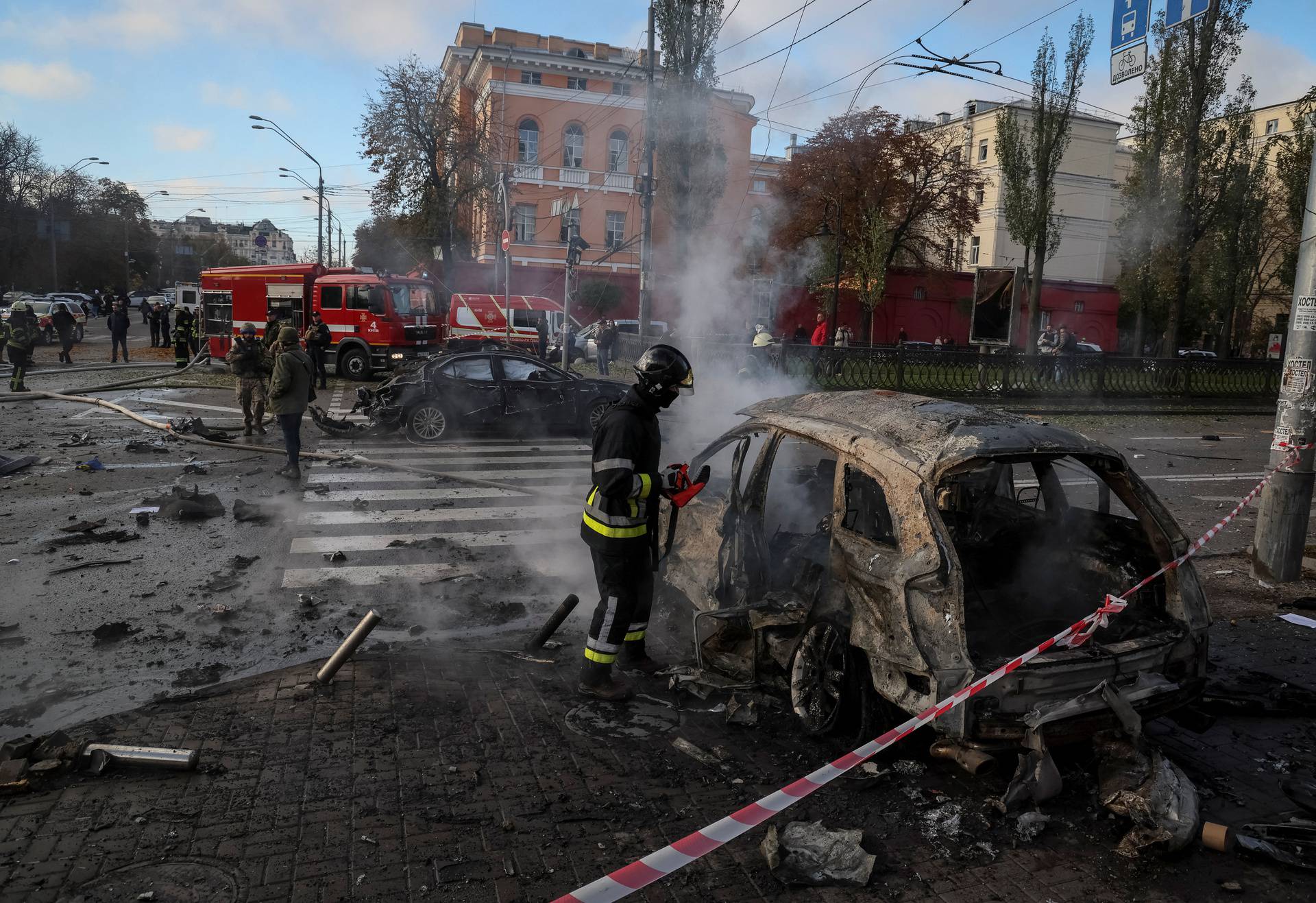 A military strike in central Kyiv