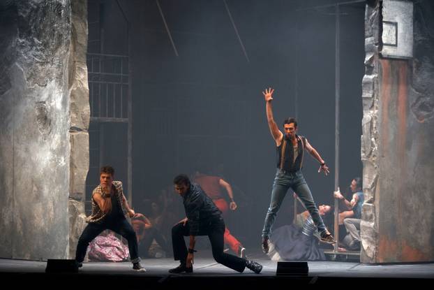 Rijeka: U HNK Ivan Zajc održana je premijera  Mjuzikla Priča sa Zapadne strane