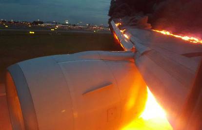 Na korak do smrti: Avion se zapalio čim je sletio na pistu