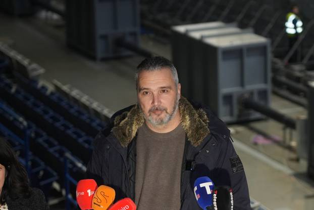 Obilazak Beogradske arene u kojoj  se  postavlja  bazena u kome će se igrati utakmice 37. EP u vaterpolu 