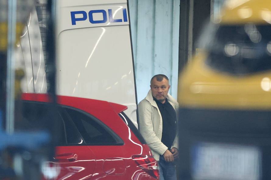 Zagreb: Dovođenje uhićenih u prostorije USKOK-a