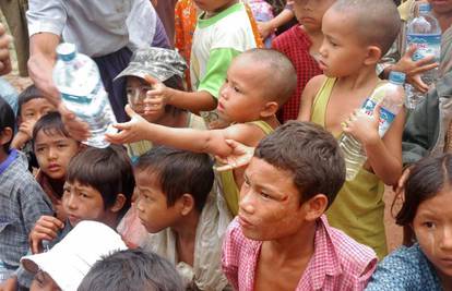 UN drži da je u Mianmaru poginulo oko 100.000 ljudi