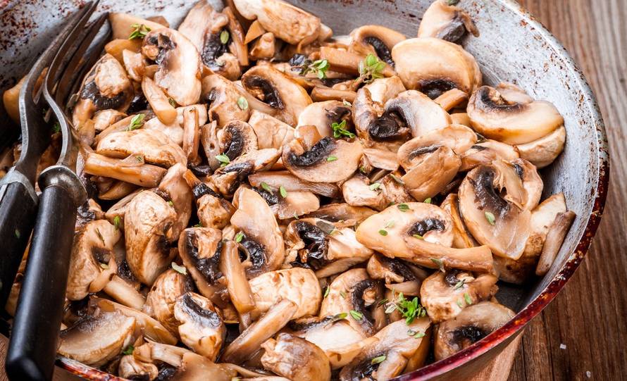 10 odličnih recepata s gljivama za rižota, omlete, umake i juhe