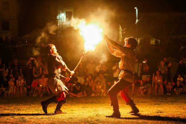 Počeo 14. Srednjovjekovni festival u Svetvincentu