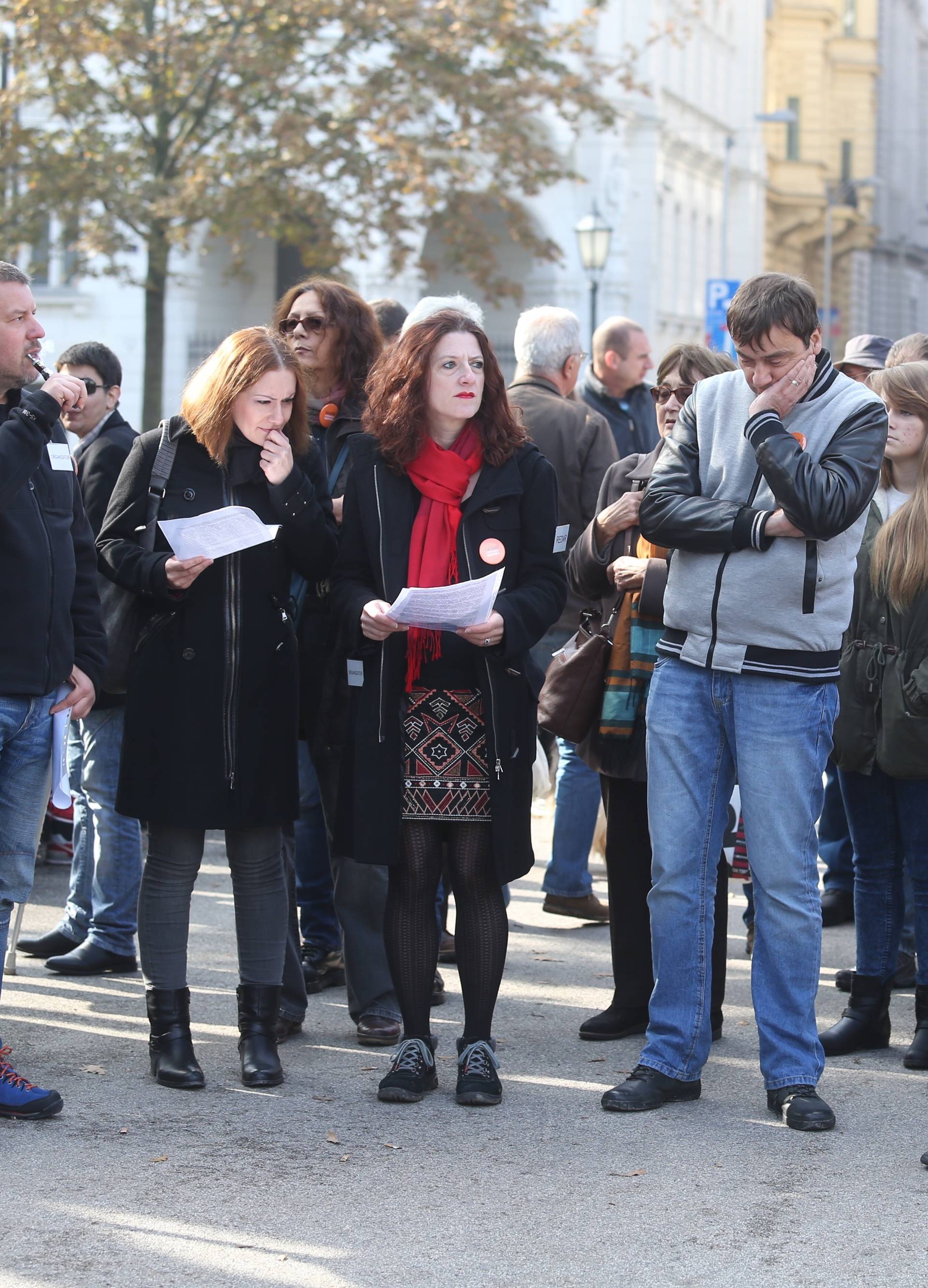 Raskinimo ugovore s Crkvom: Vire u vaše krevete, maternice