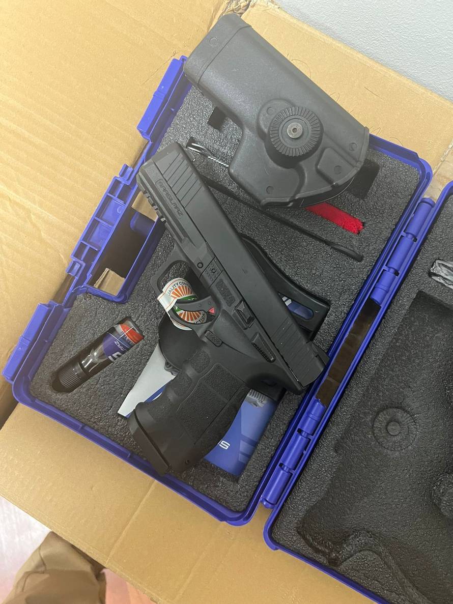 Ovog Argentinca i manekenku lovi i Interpol: Kako su hrvatski pištolji završili kod kriminalaca?