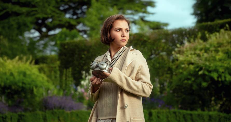 Pogledali smo Netflixovu seriju 'Sedam satova Agathe Christie': Puna je mana,  ali svi je gledaju