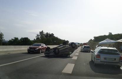 Završio je na krovu sa Opel Vectrom kod Istarskog ipsilona