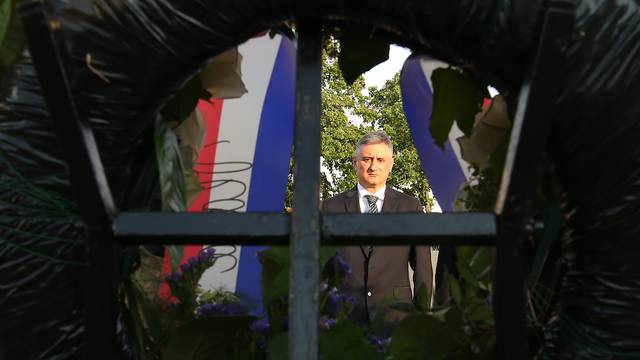 Karamarko pušta maglu jer se u njoj oduvijek najbolje snalazi