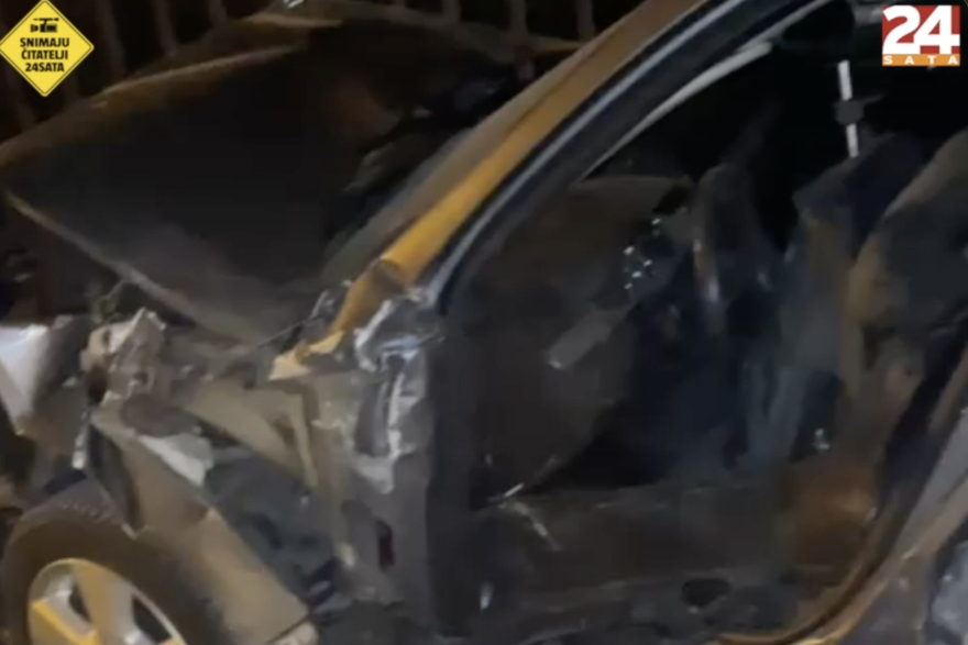 Auto slupan u prometnoj nesreći u Zagrebu