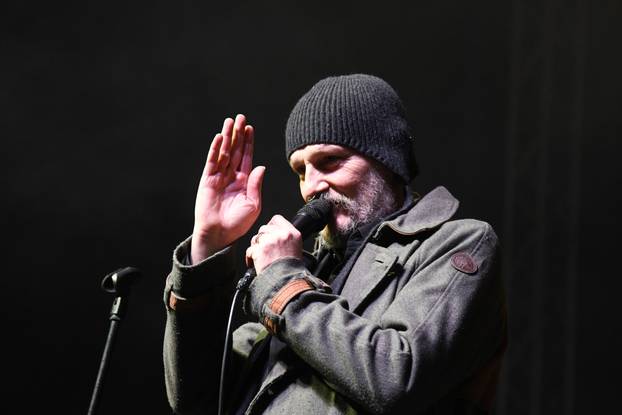 Damir Urban održao je koncert u Koprivnici 