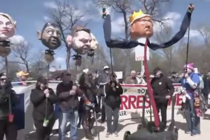 Diljem SAD-a su počeli prosvjedi protiv Trumpa pod nazivom "No Kings".