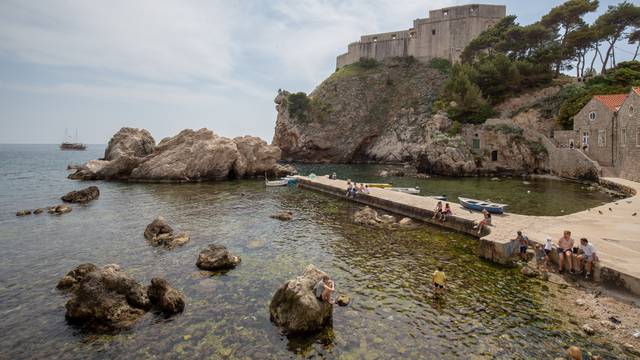 More u Dubrovniku zagađeno fekalijama, ne kupajte se ovdje