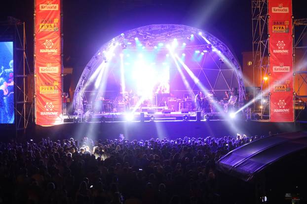 Op?a opasnost na Danima piva Karlovac