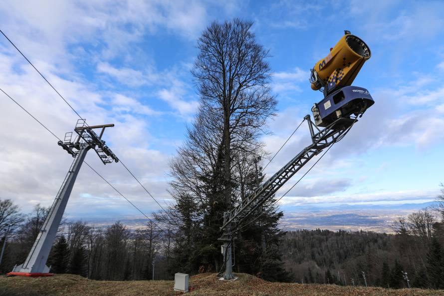 U prvim danima siječnja zagrebačko Sljeme bez hladne zime i pravog snijega