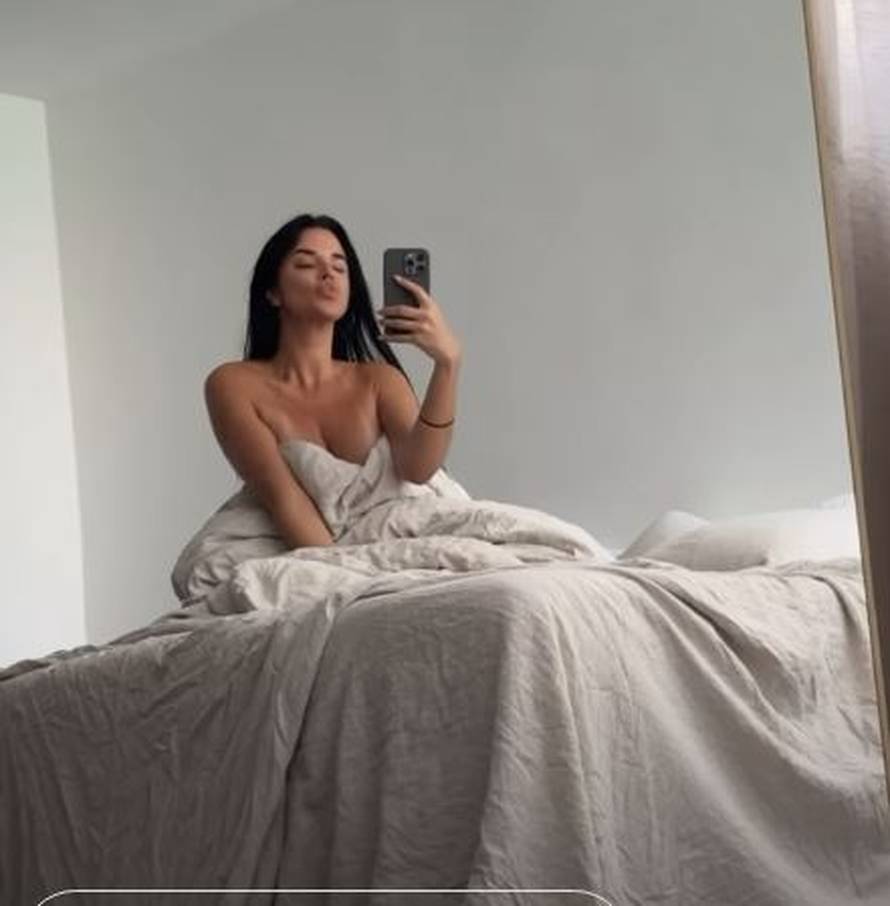 Knoll uživa na Floridi: Sredila se pa pokazala s kim provodi noć