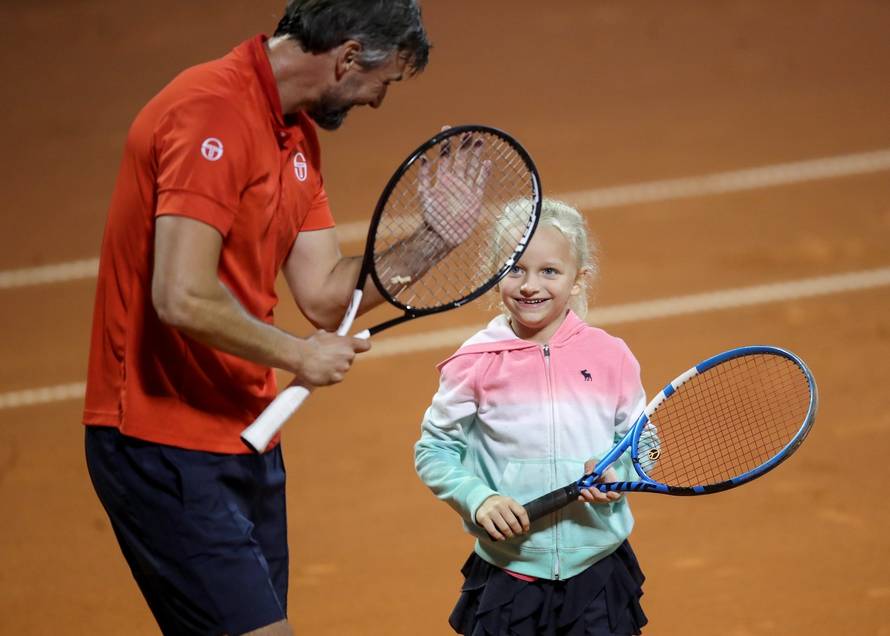 Umag:  Egzibicijski meÃ¨  Gorana Ivanisevica i Gorana Prpica