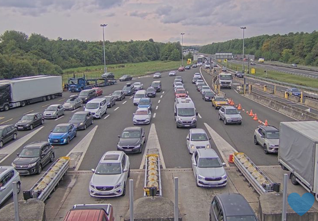 FOTO Pogledajte kaos nakon strašne nesreće na A3 i sudara! Kolone su preko 10 kilometara