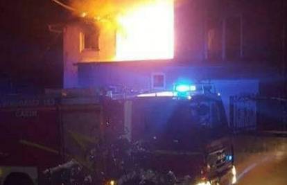 Dječak (5) poginuo u požaru obiteljske kuće kod Cazina