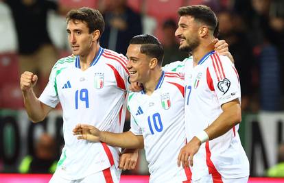 Izrael - Italija 4-5: Gattuso na rubu živaca, 'azzurri' si zabili dva autogola pa se ipak spasili
