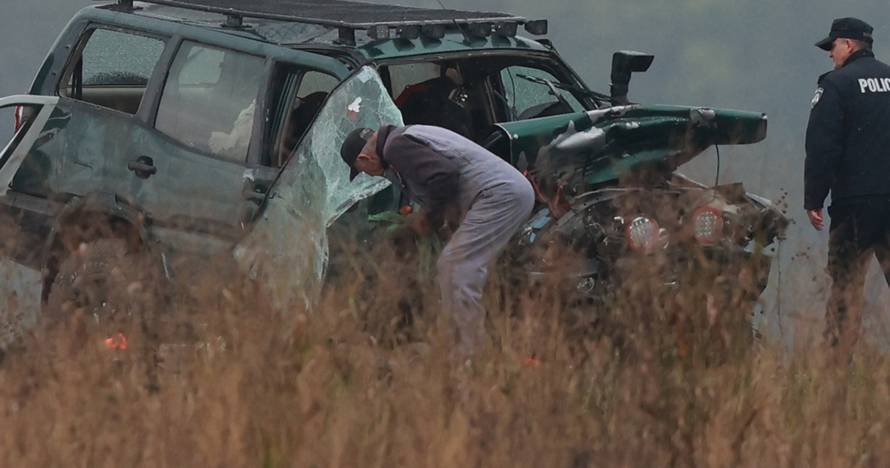 Vučna služba uklanja Banožićev terenac nakon nesreće u kojem je jedna osoba poginula