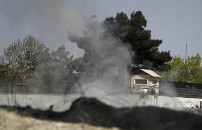 U napadu talibana na zračnu bazu u Afganistanu 15 mrtvih
