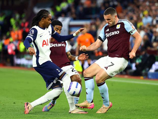 Premier League - Aston Villa V Tottenham Hotspur