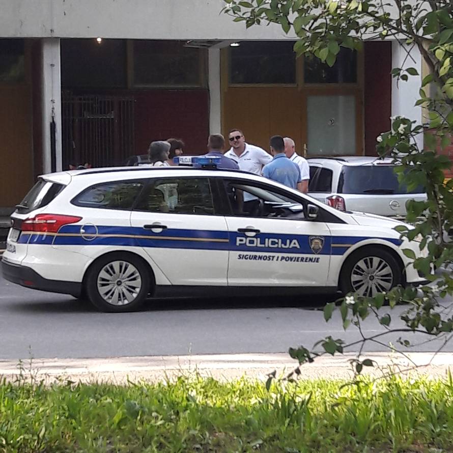 Bio je pijan u 8 ujutro,  a trebao djecu autobusom voziti na izlet